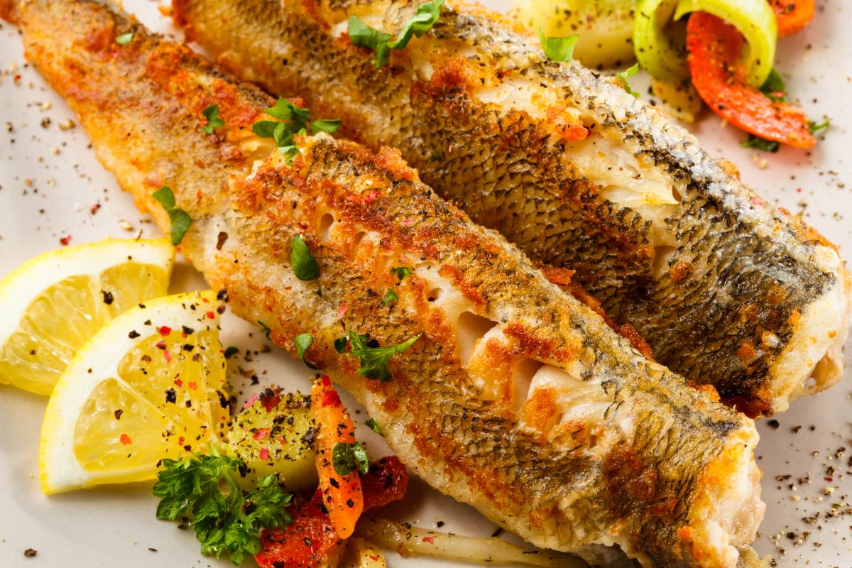 奧地利烤鱒魚：湖區的自然滋味