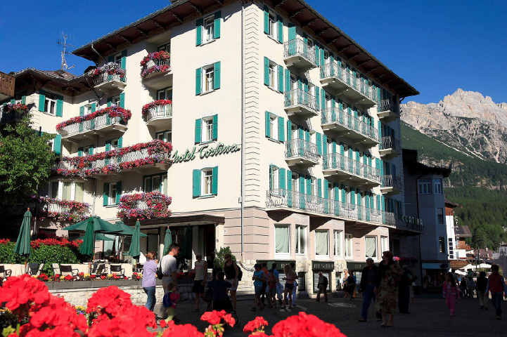 Hotel Cortina